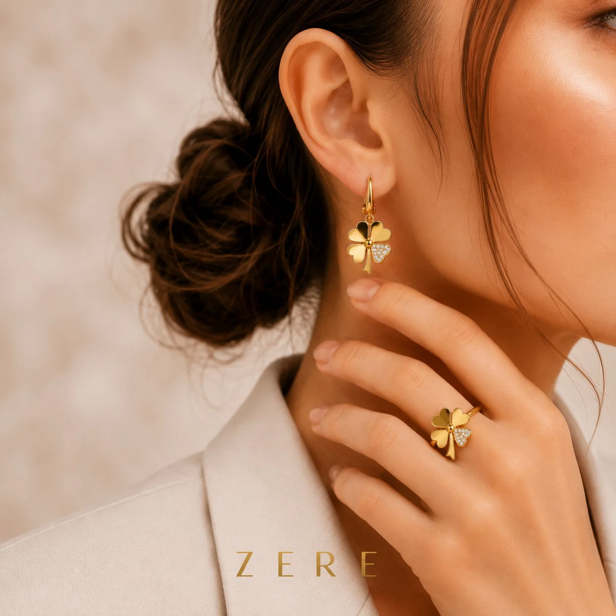Комплект украшений Zere четырёхлистник ZR250611 жёлтое золото 7.9гр 17.5р купить,664500
