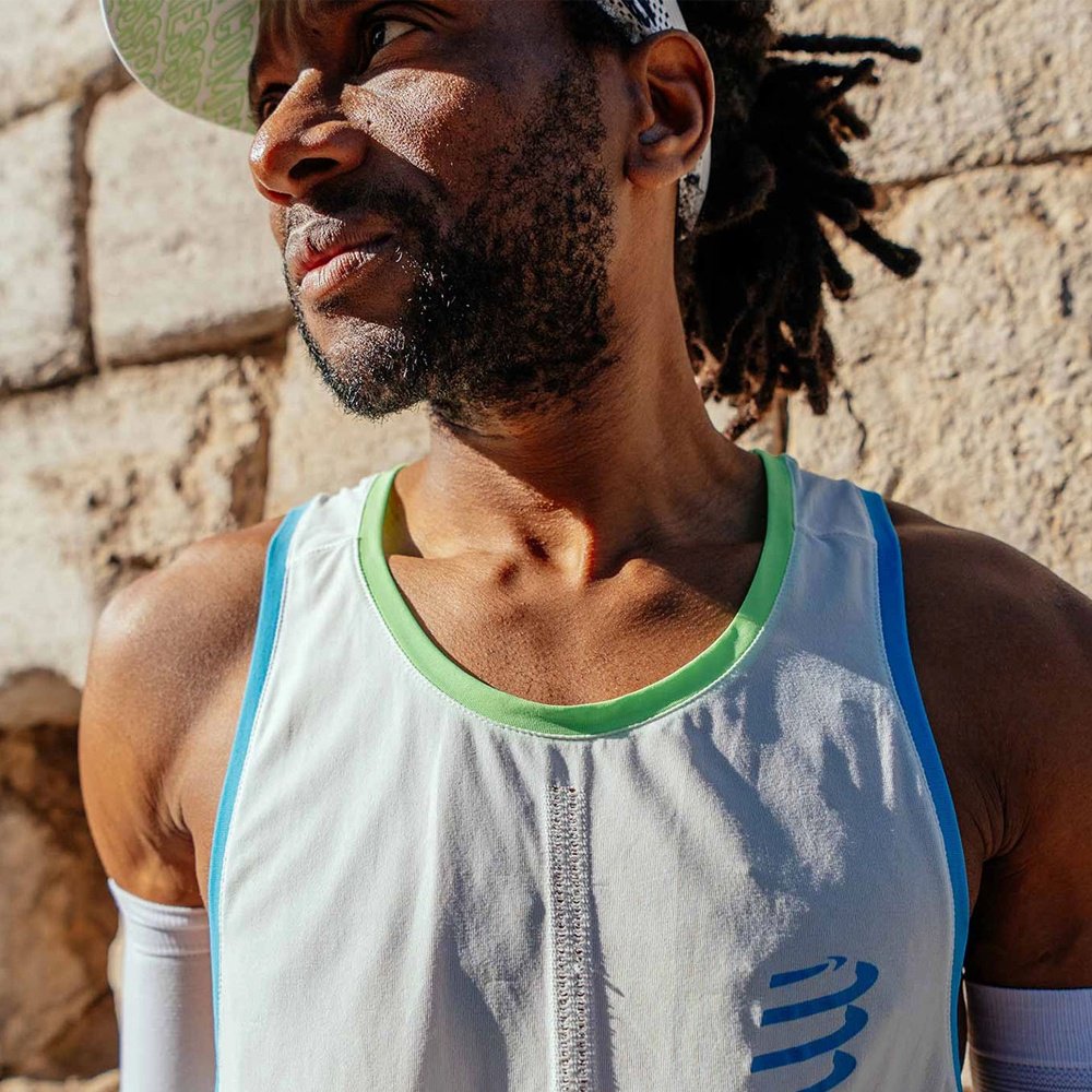 Майка Compressport белый купить,29900