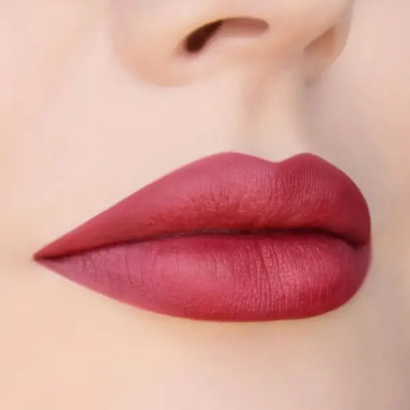 Face Nicobaggio Classic карандаш 28 Вишня купить,NaN