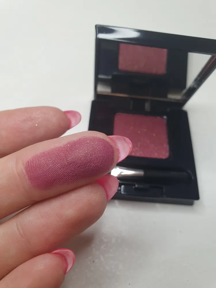 Karaja тени прессованные One Colour 06 купить,NaN