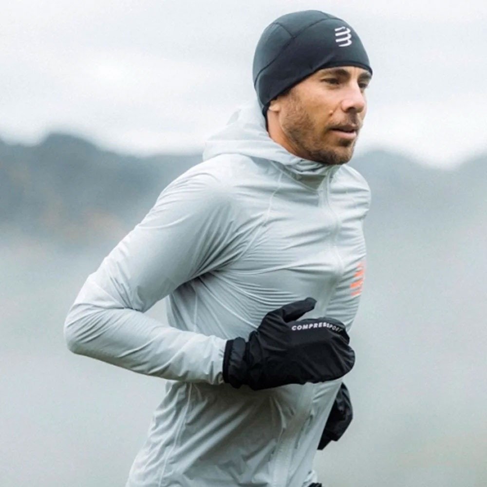 Перчатки Compressport размер 8, 9 черный купить,28900