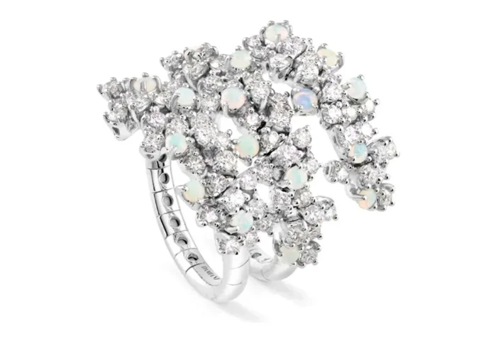 Кольцо Damiani Mimosa Flexi 20109555 белое золото 17.4р 7.9гр купить,NaN