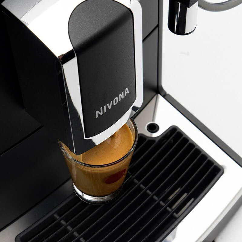 Кофемашина Nivona NICR 660 CafeRomatica черная купить,NaN