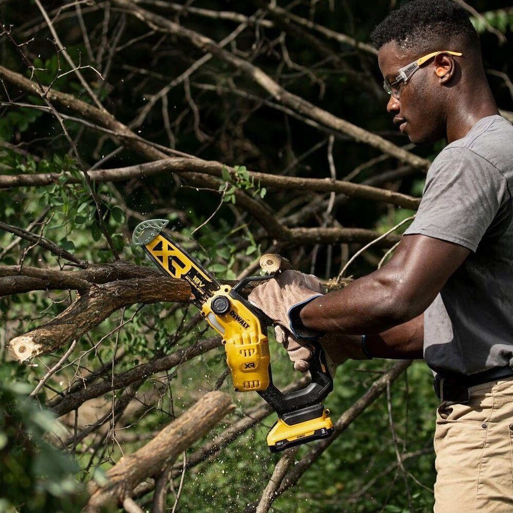 Цепная пила DeWALT аккумуляторная DCMPS520N-XJ - ForteMarket Цепная пила DeWALT аккумуляторная DCMPS520N-XJ купить,114810