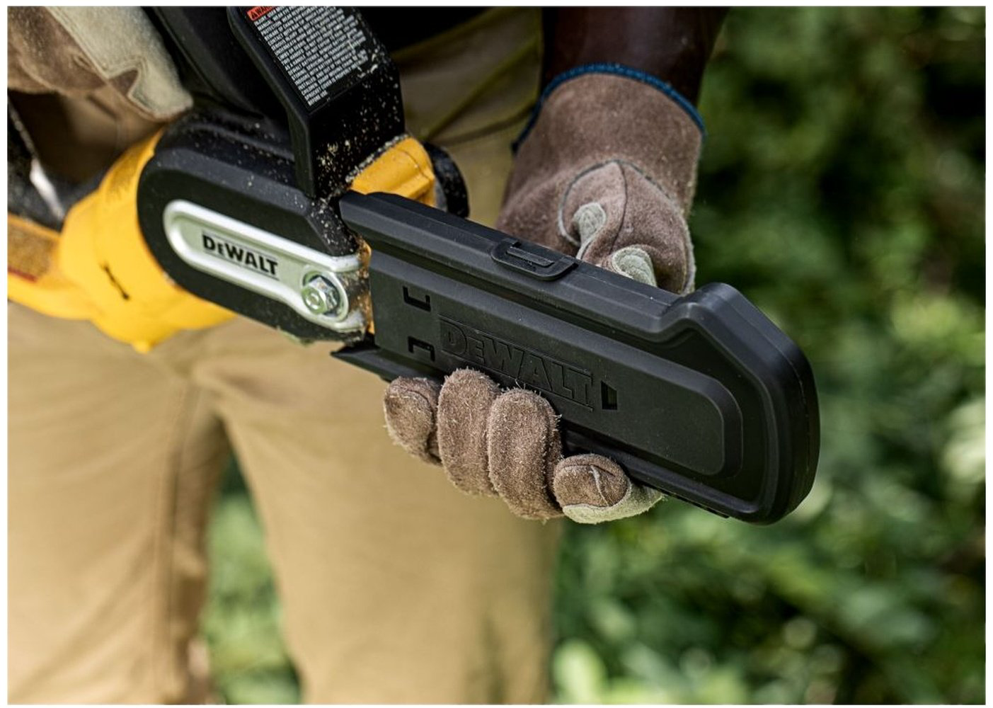 Цепная пила DeWALT аккумуляторная DCMPS520P1-QW - ForteMarket Цепная пила DeWALT аккумуляторная DCMPS520P1-QW купить,197470