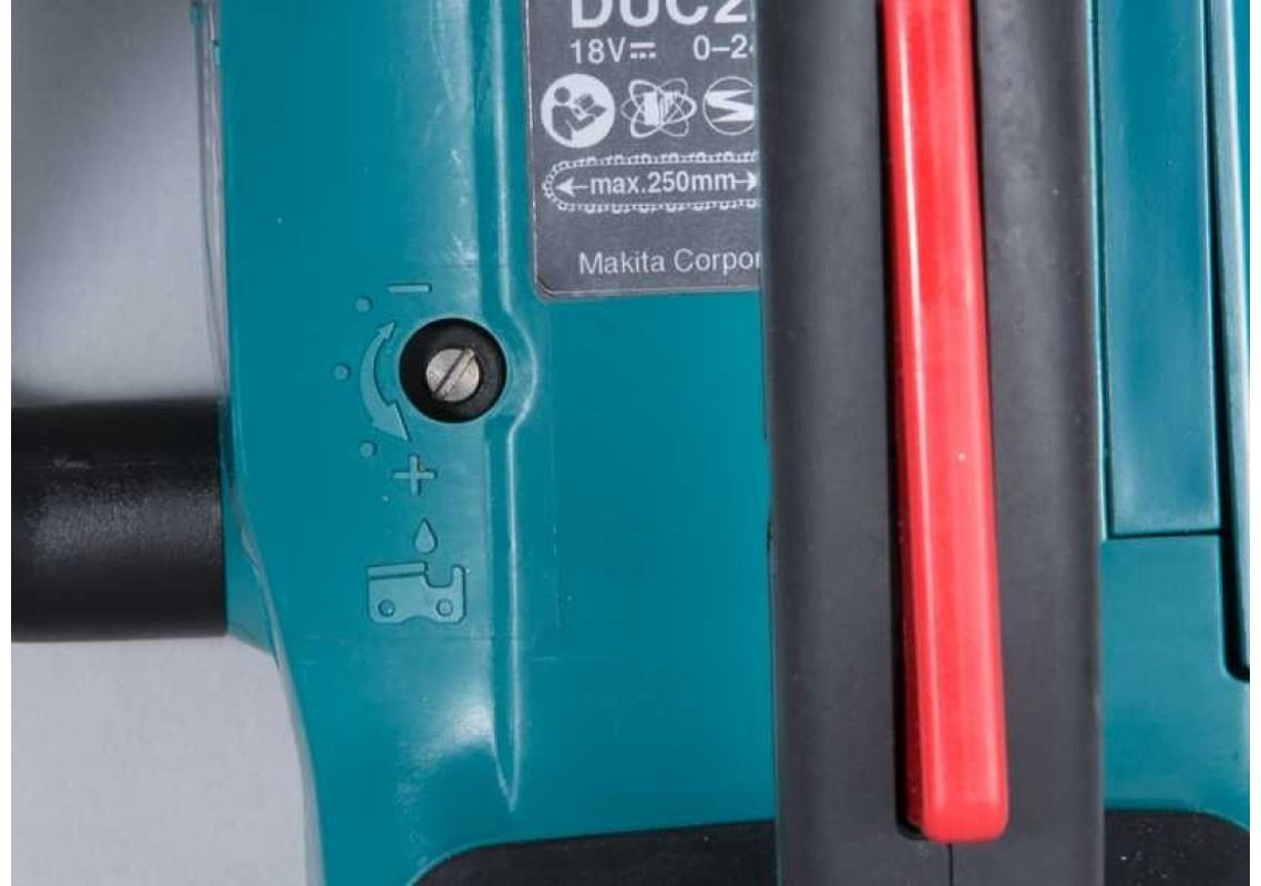 Цепная пила Makita аккумуляторная DUC204SF купить,NaN