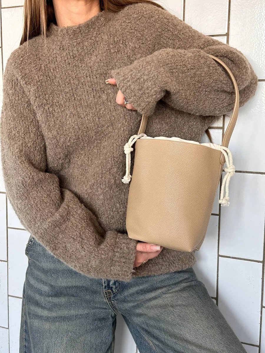 Сумка кросс-боди HYPEBAZAAR экокожа бежевый купить,NaN