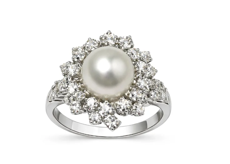 Кольцо Damiani Mimosa Perle 20059941 белое золото 16.8р 6.6гр купить,NaN