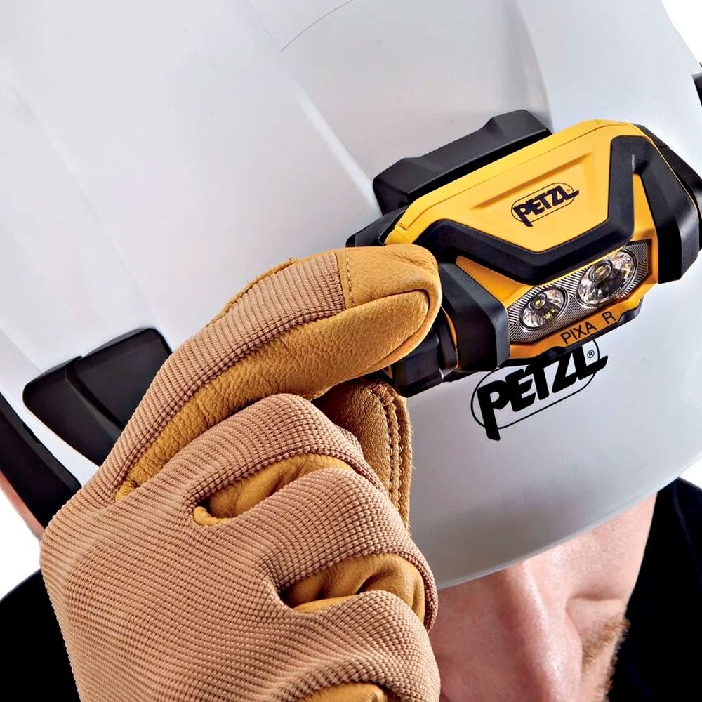 Фонарь Petzl E120CA00 налобный желтый