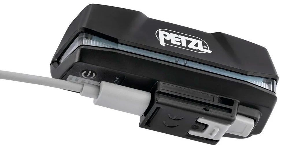 Фонарь Petzl E004BA00 налобный желтый