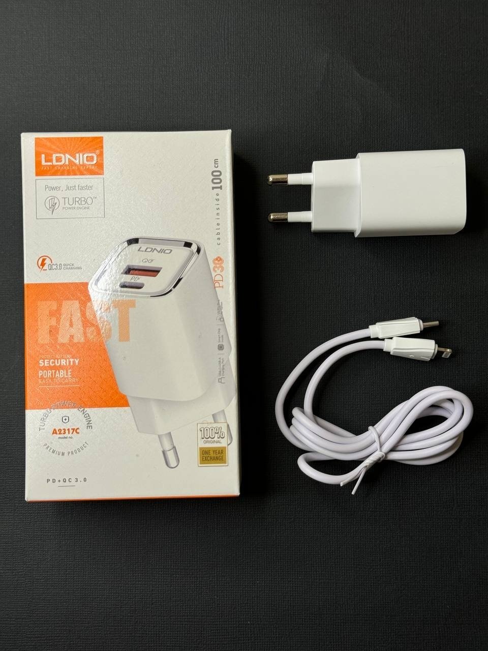 Зарядное устройство LDNIO A2317C Lightning, USB белый купить,3998