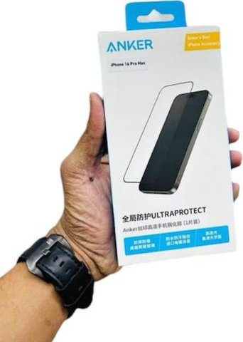 Стекло для Apple iPhone 16 Pro черный