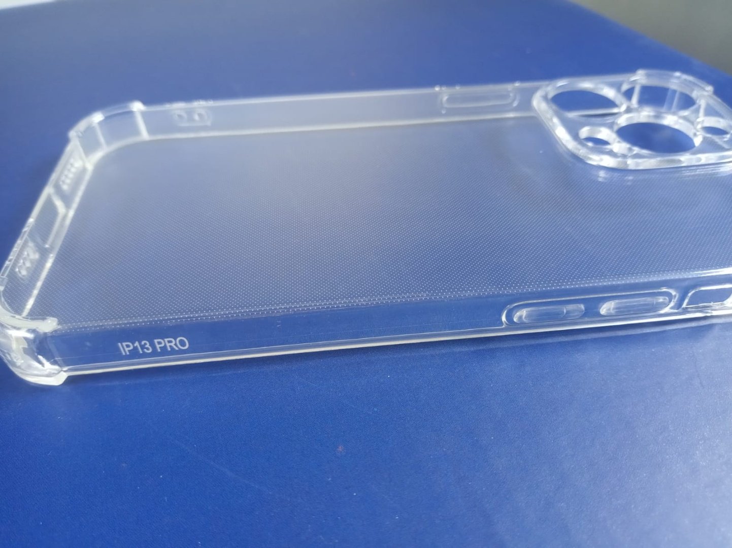 Чехол для Apple iPhone 13 Pro прозрачный купить,426