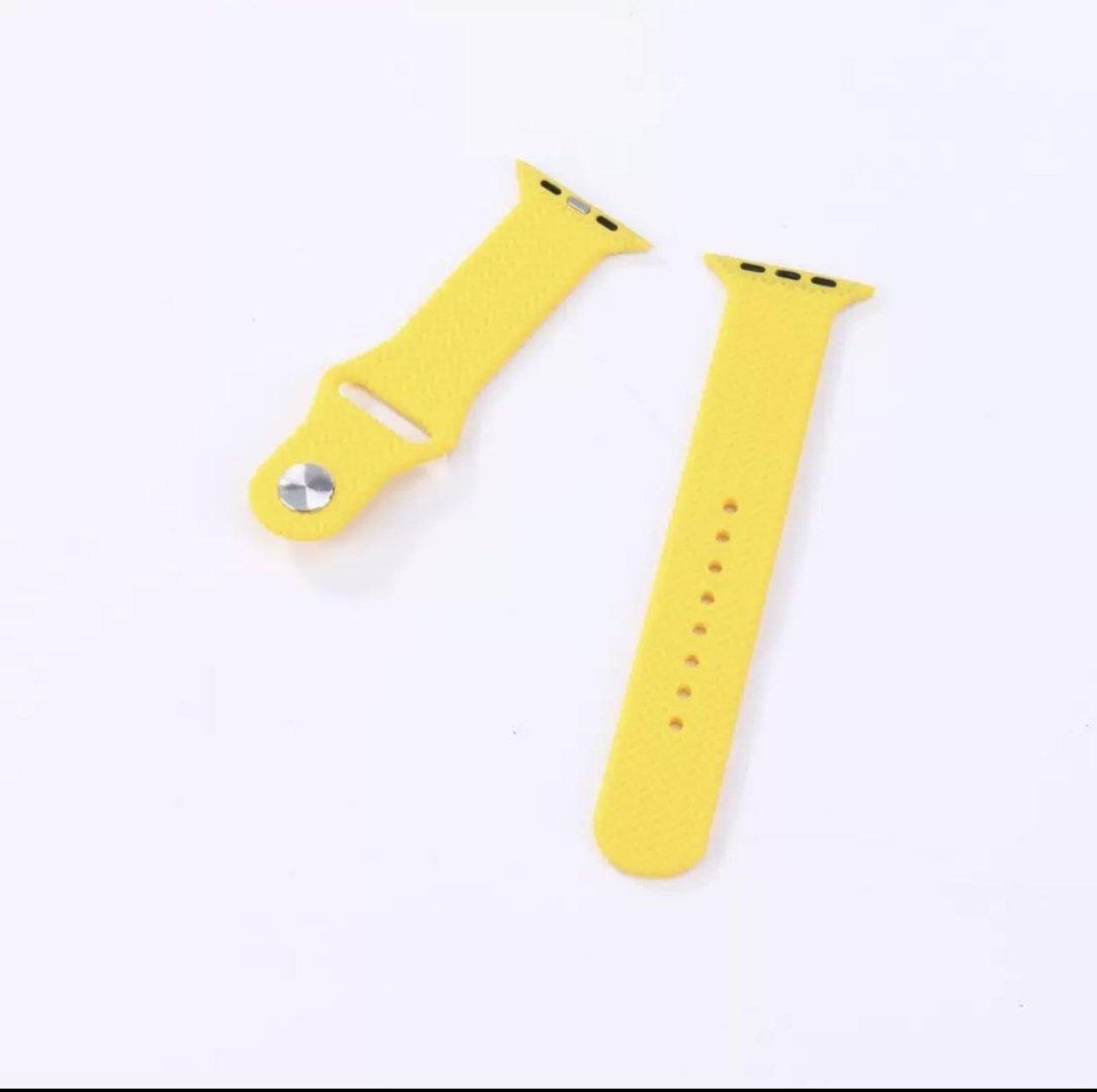 Ремешок для Apple Watch Series 4, Watch Series 5, Watch Series 6, Watch Series 7, Watch Series 8 желтый