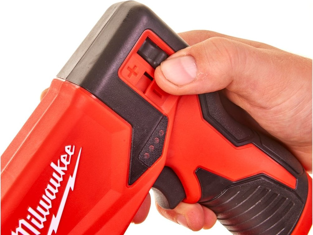 Скобозабиватель Milwaukee аккумуляторный M12 BST-0 4933459634 купить,132190