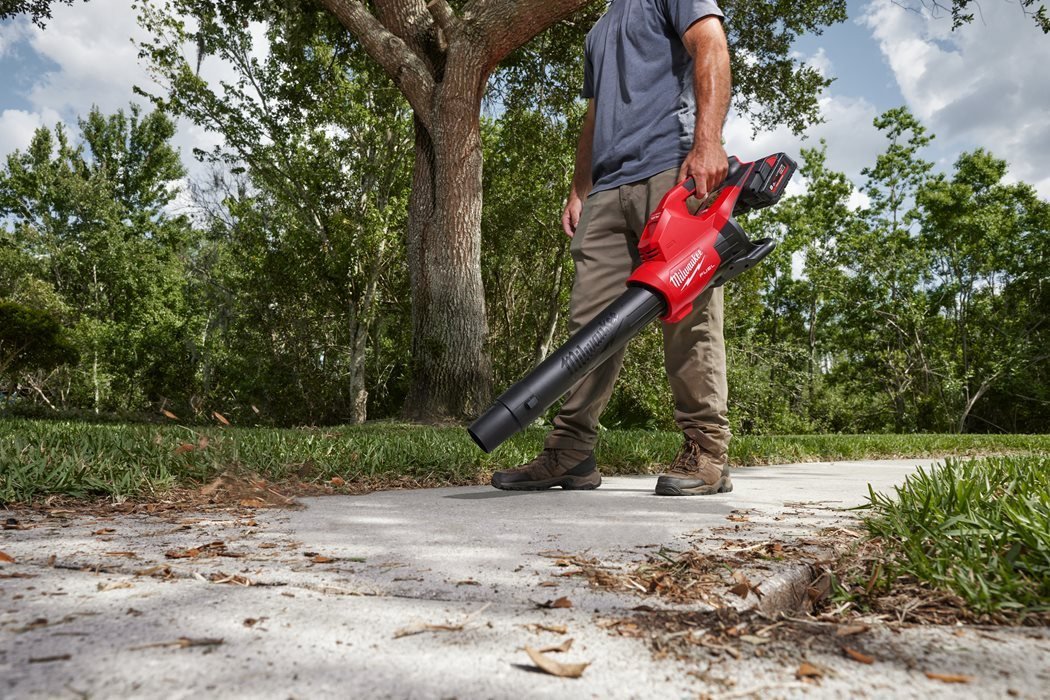 Воздуходувка Milwaukee M18 F2BL-0 4933479987 - ForteMarket Воздуходувка Milwaukee M18 F2BL-0 4933479987 купить,0
