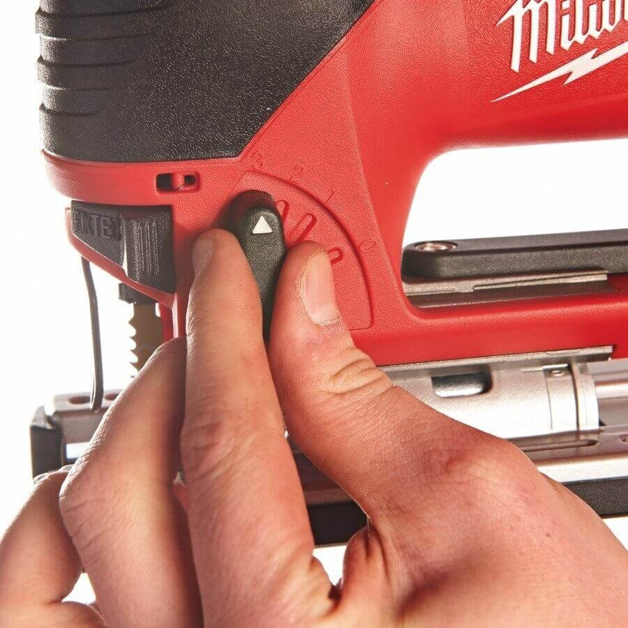 Электролобзик Milwaukee M18 BJS-0 4933451391 купить,NaN