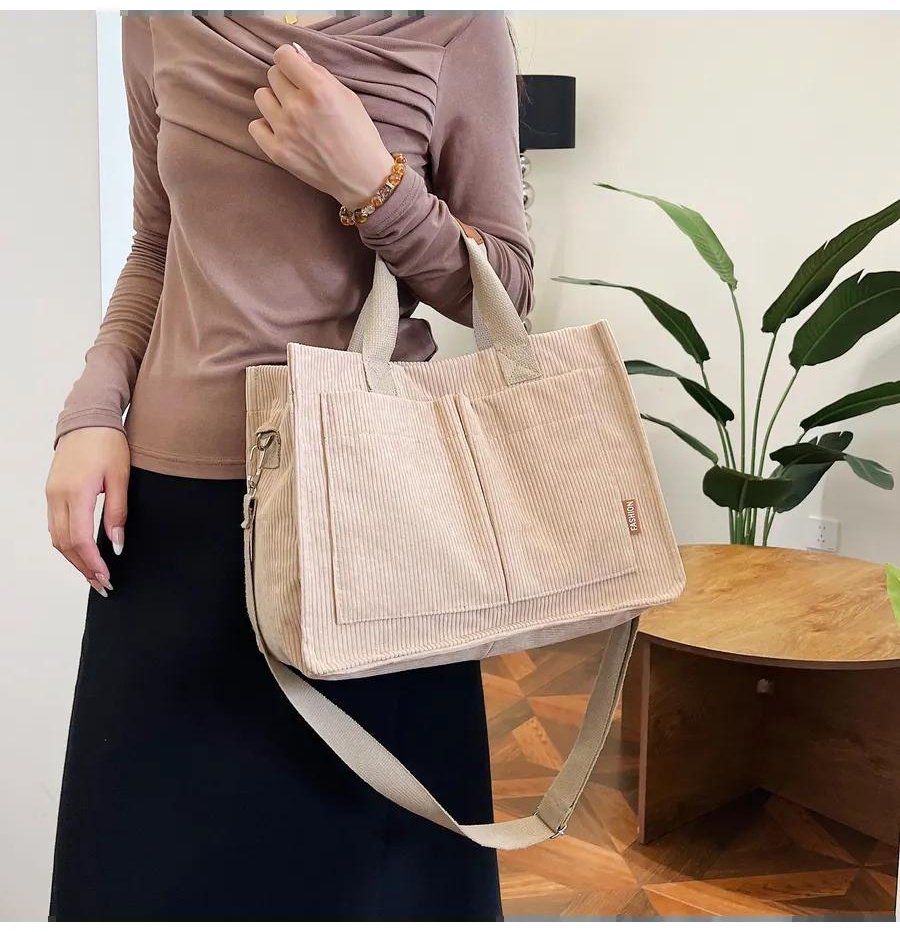 Сумка тоут BAGS_CHI пластик бежевый купить,NaN