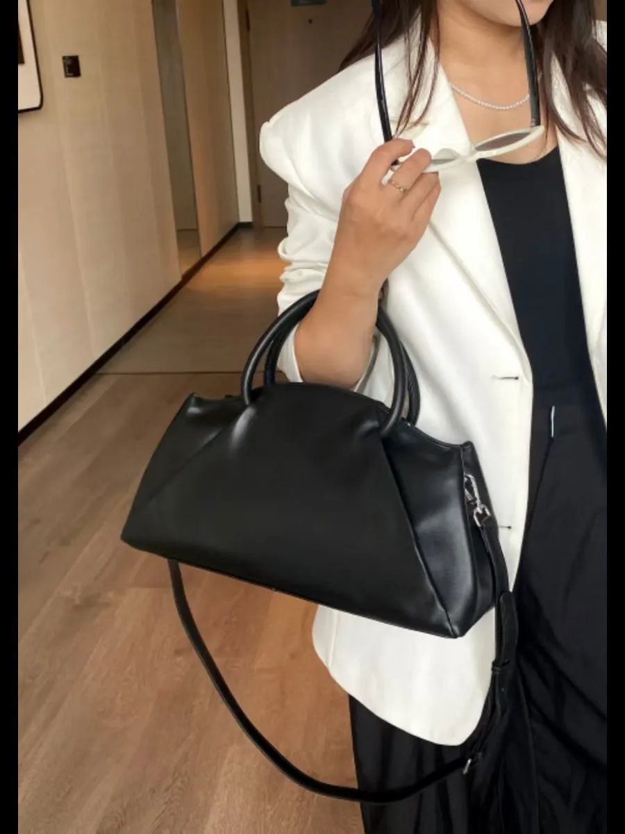 Мини-сумка A&U BAGS натуральная кожа черный купить,NaN