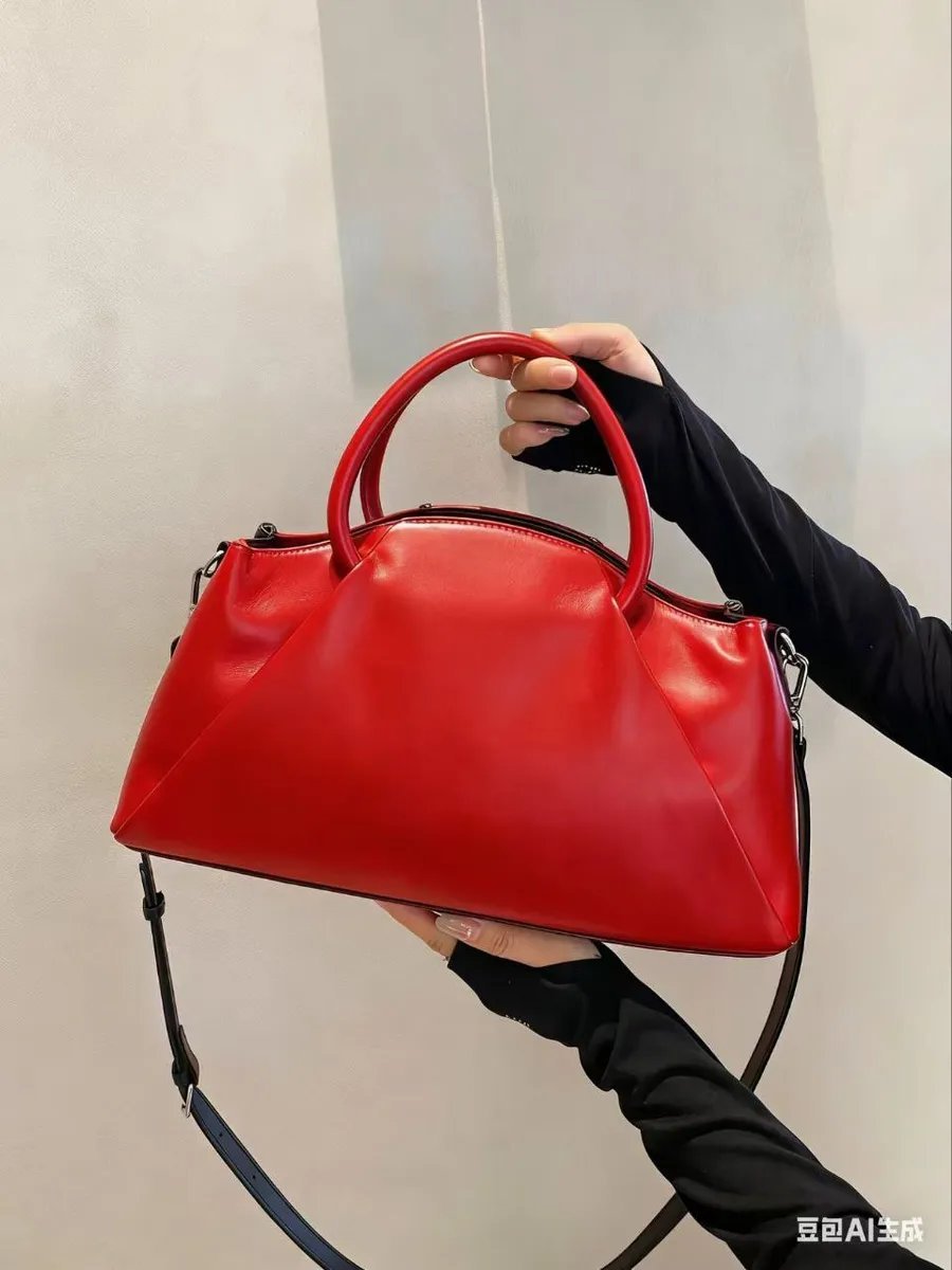 Мини-сумка A&U BAGS натуральная кожа красный купить,NaN