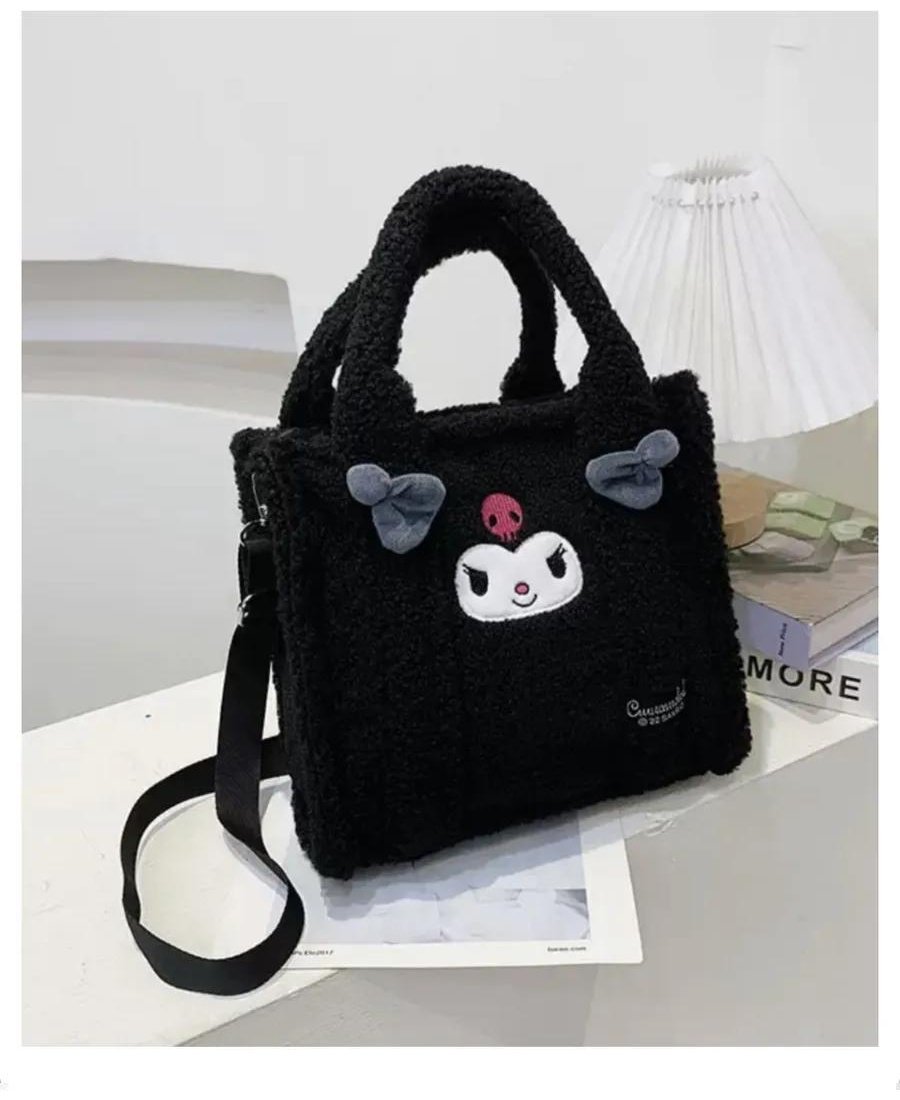 Сумка мессенджер Hello Kitty силикон черный купить,NaN