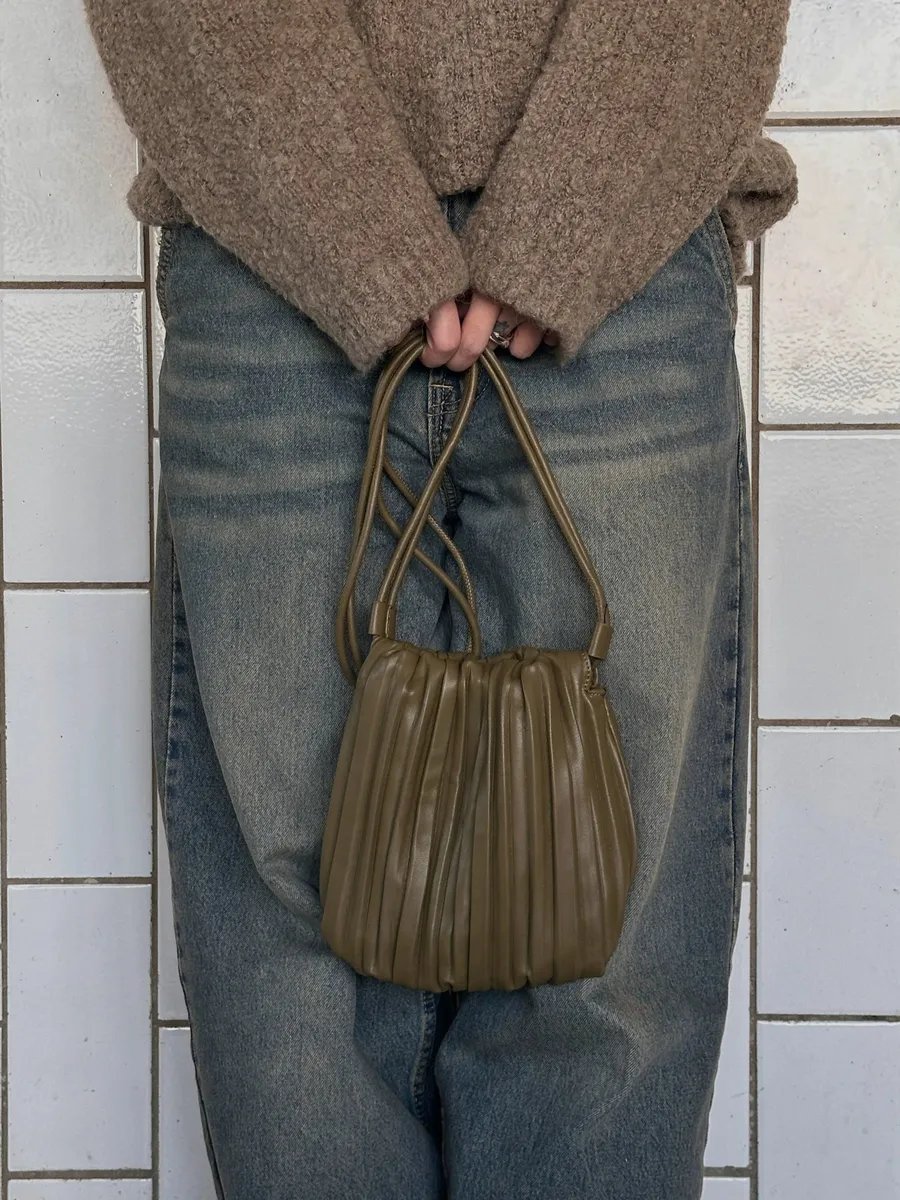 Сумка кросс-боди HYPEBAZAAR экокожа зеленый купить,NaN