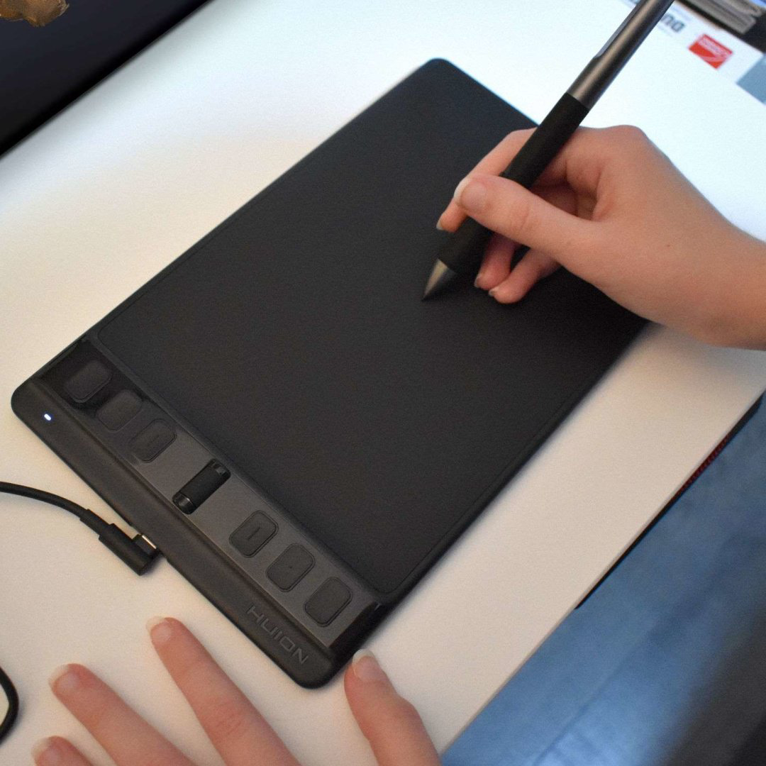 Графический планшет HUION Inspiroy 2S H641P черный - ForteMarket Графический планшет HUION Inspiroy 2S H641P черный купить,29359