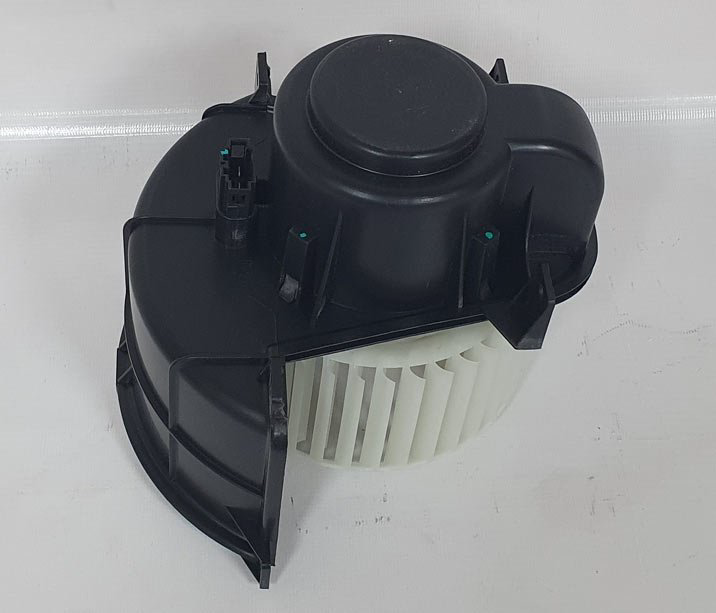 SAT электровентилятор отопителя ST7L0820021Q купить,NaN