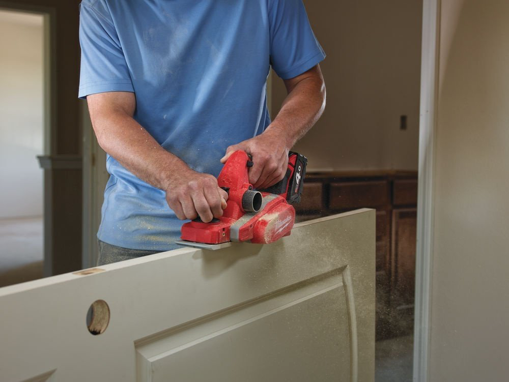 Электрорубанок Milwaukee M18 BP-0 4933451113 купить,NaN