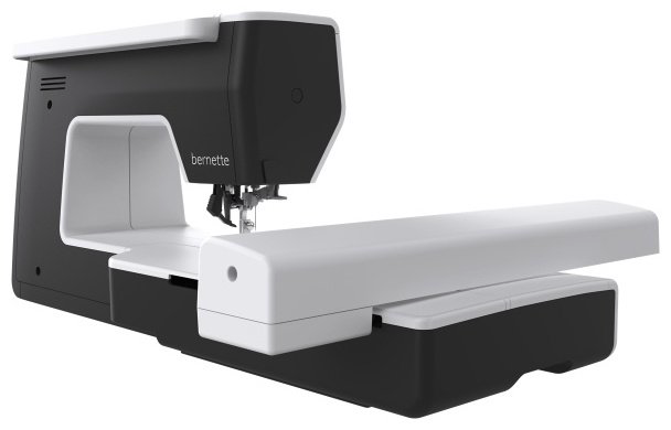 Швейная машина Bernina Bernette B79 белый