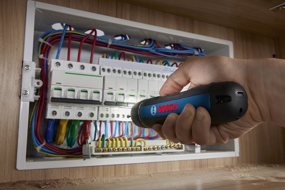 Аккумуляторная отвертка Bosch Go Professional, 06019H2200 купить,0