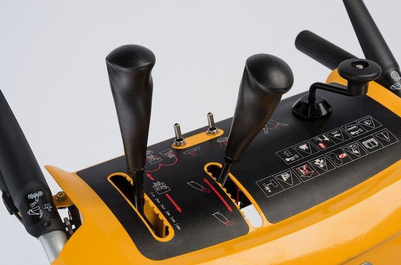 Снегоуборочная машина Stiga ST 4262 P Essential 18-2841-31 купить,NaN