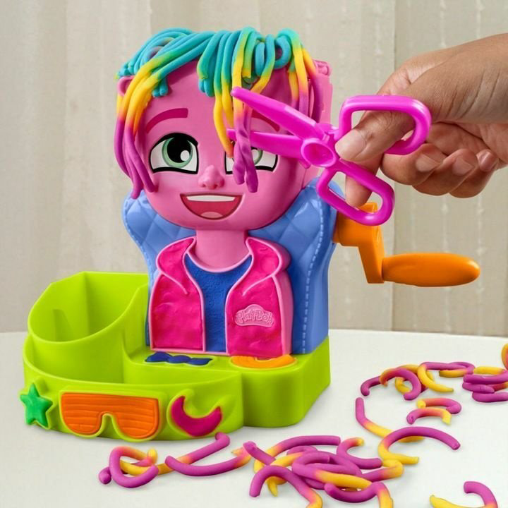 Hasbro Play-Doh Playset Hair Stylin Salon F8807 масса для лепки количество цветов: 6 шт купить,NaN