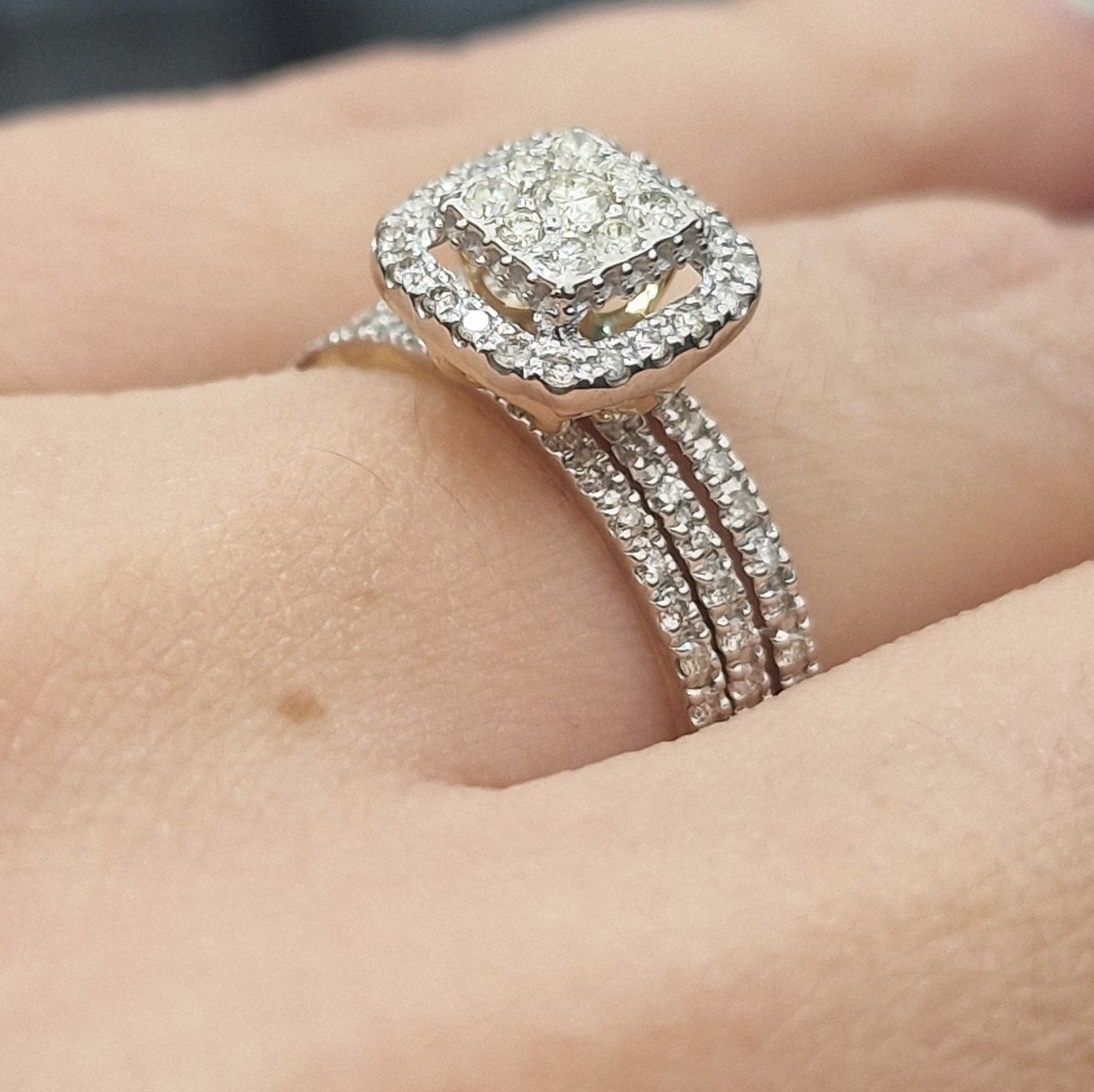 Кольцо Deimantas 104840835 17,5р 4,47гр 0,60ct. купить,NaN
