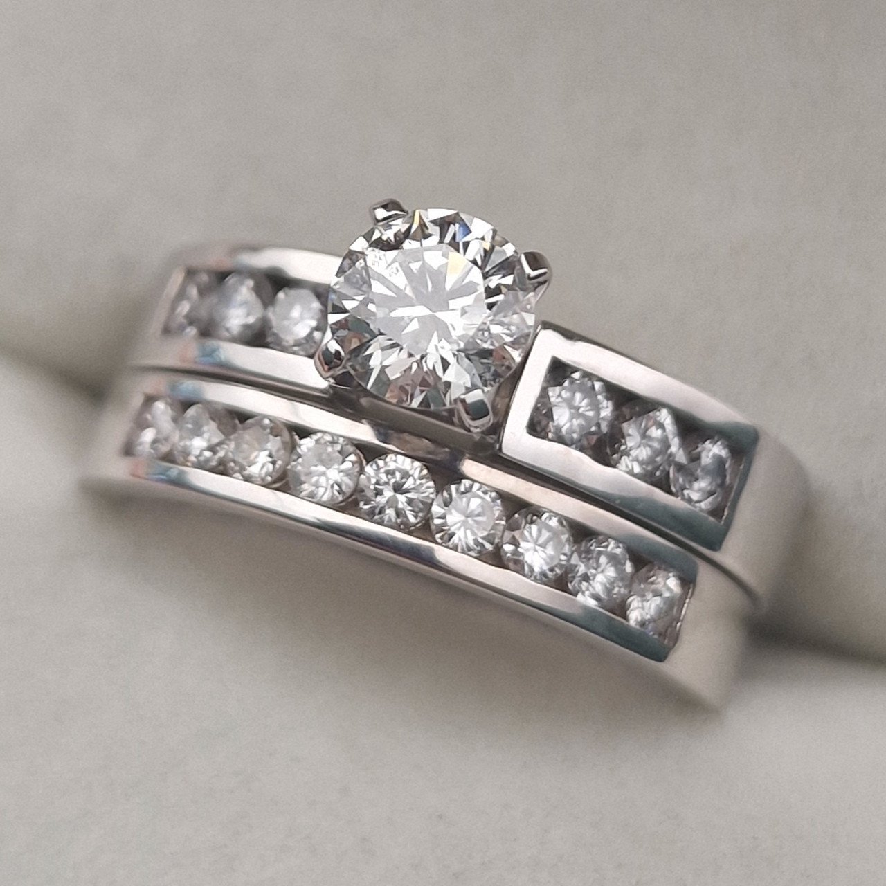 Кольцо Deimantas 104840844 17р 8,01гр 1,07ct. купить,NaN