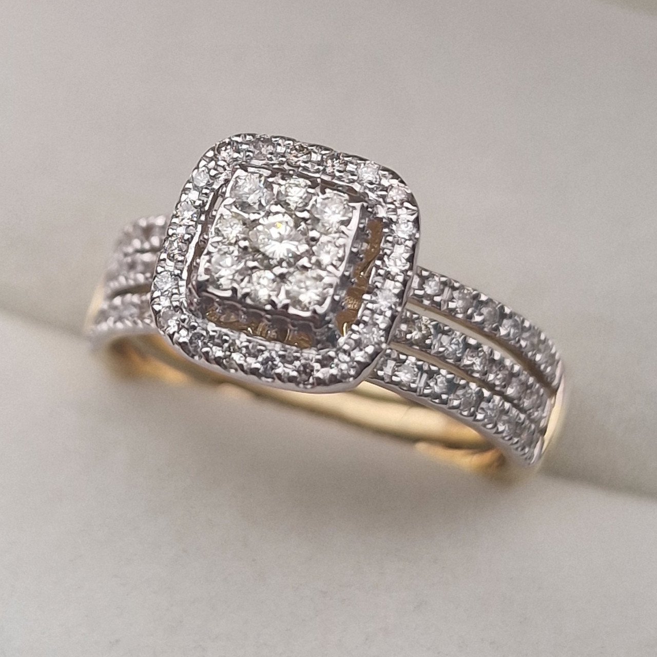 Кольцо Deimantas 104840835 17,5р 4,47гр 0,60ct. купить,NaN