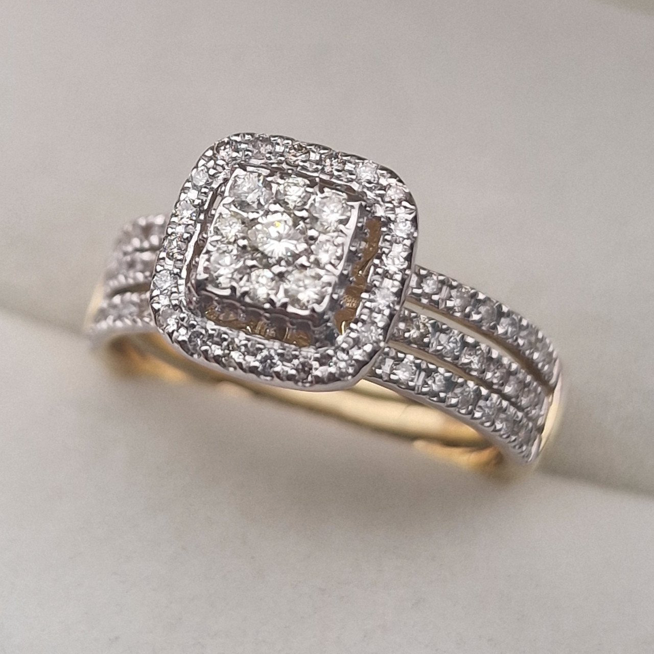 Кольцо Deimantas 104840835 17,5р 4,47гр 0,60ct. купить,NaN