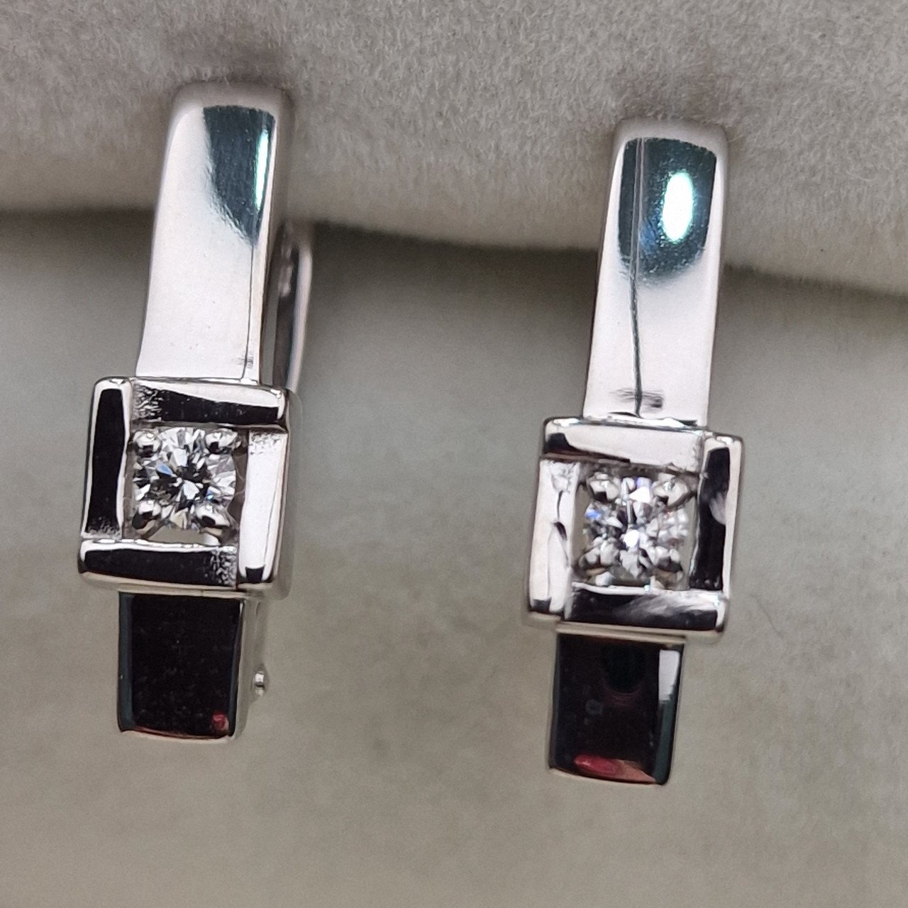 Серьги Deimantas 105085698 3,56гр 0,126ct. купить,NaN