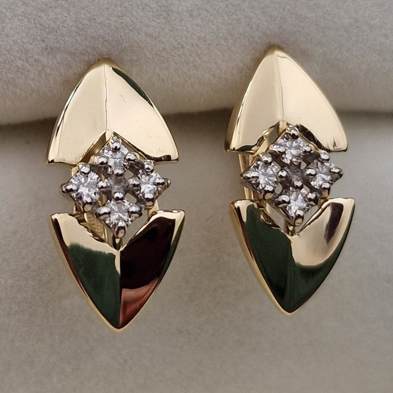 Серьги Deimantas 103670859 2,35гр 0,25ct. купить,NaN