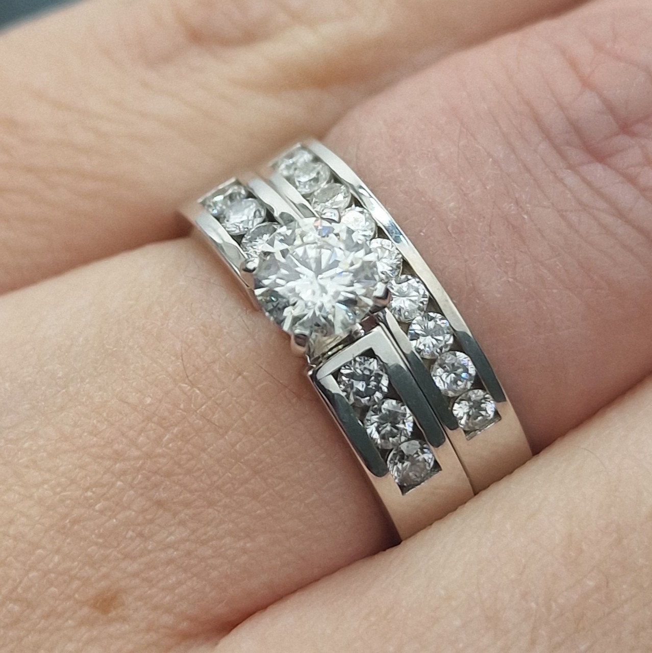 Кольцо Deimantas 104840844 17р 8,01гр 1,07ct. купить,NaN