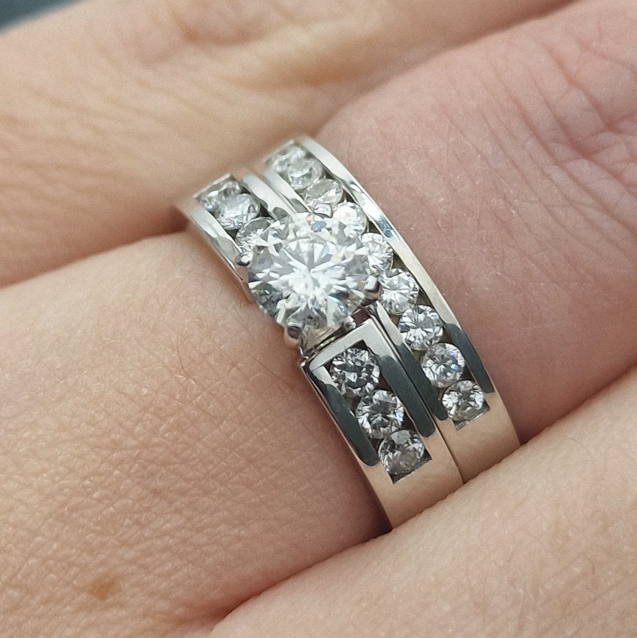 Кольцо Deimantas 104840844 17р 8,01гр 1,07ct. купить,NaN