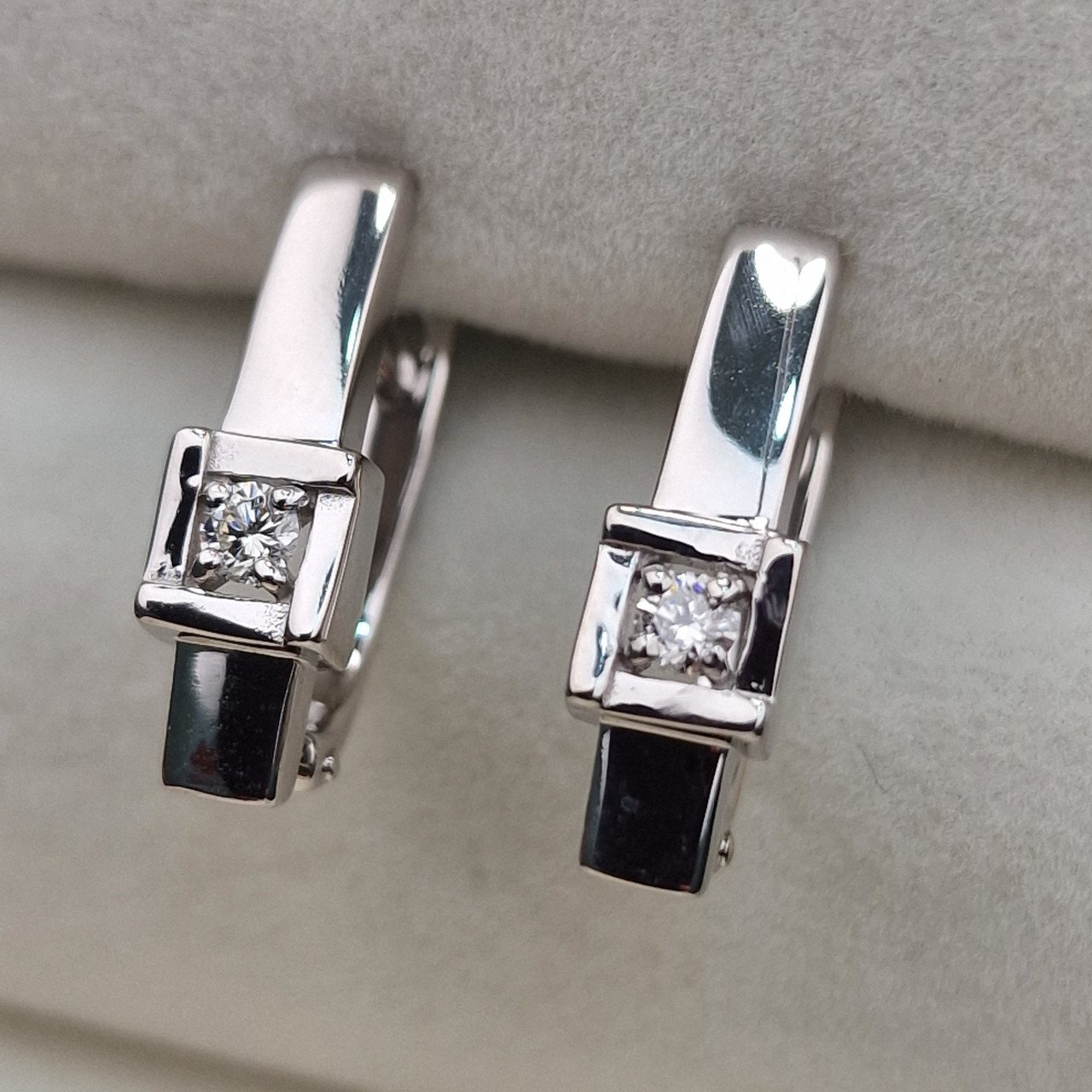 Серьги Deimantas 105085698 3,56гр 0,126ct. купить,NaN