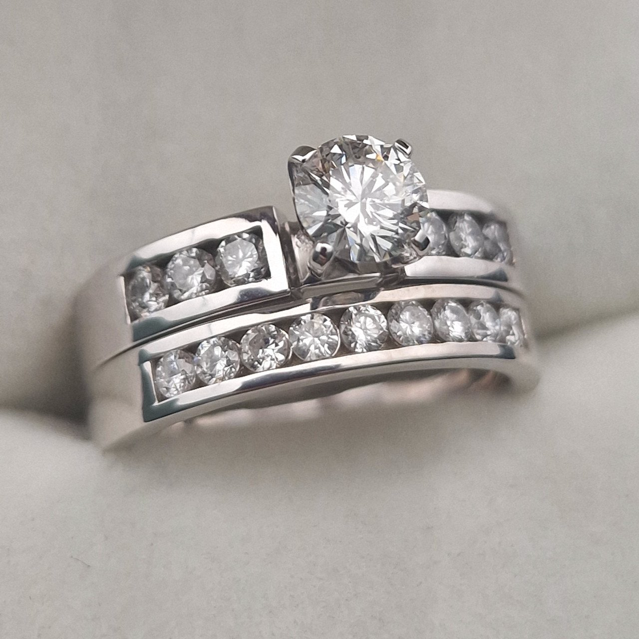 Кольцо Deimantas 104840844 17р 8,01гр 1,07ct. купить,NaN