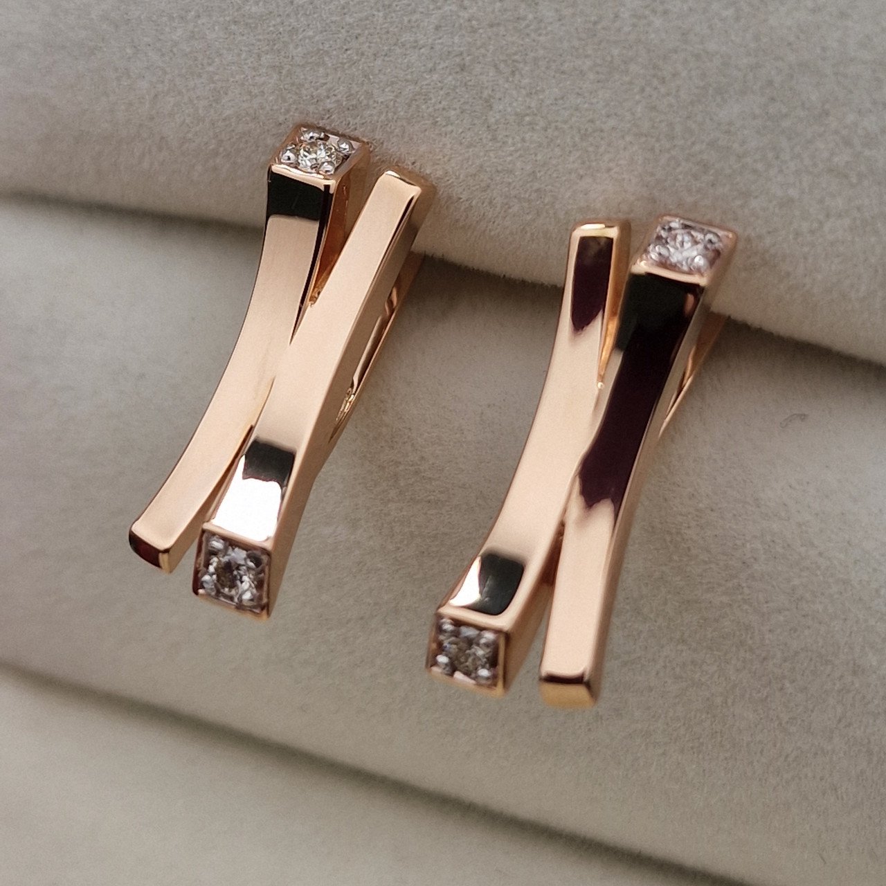 Серьги Deimantas 103670900 2,99гр 0,125ct. купить,NaN