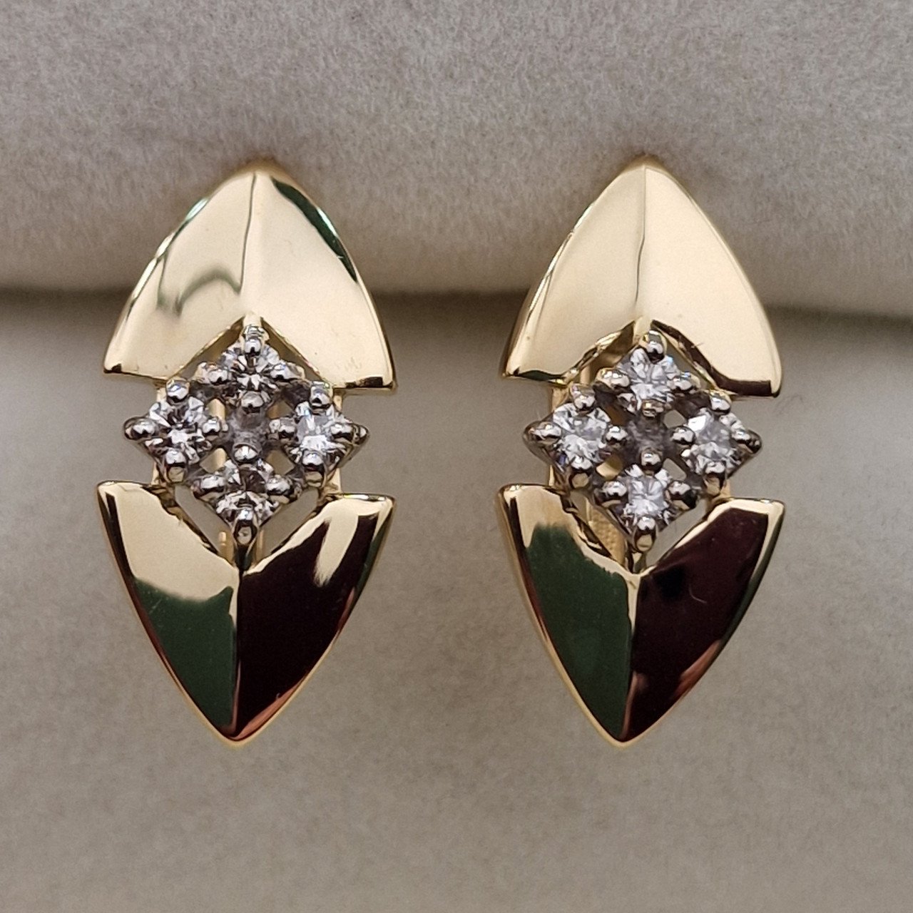 Серьги Deimantas 103670859 2,35гр 0,25ct. купить,NaN
