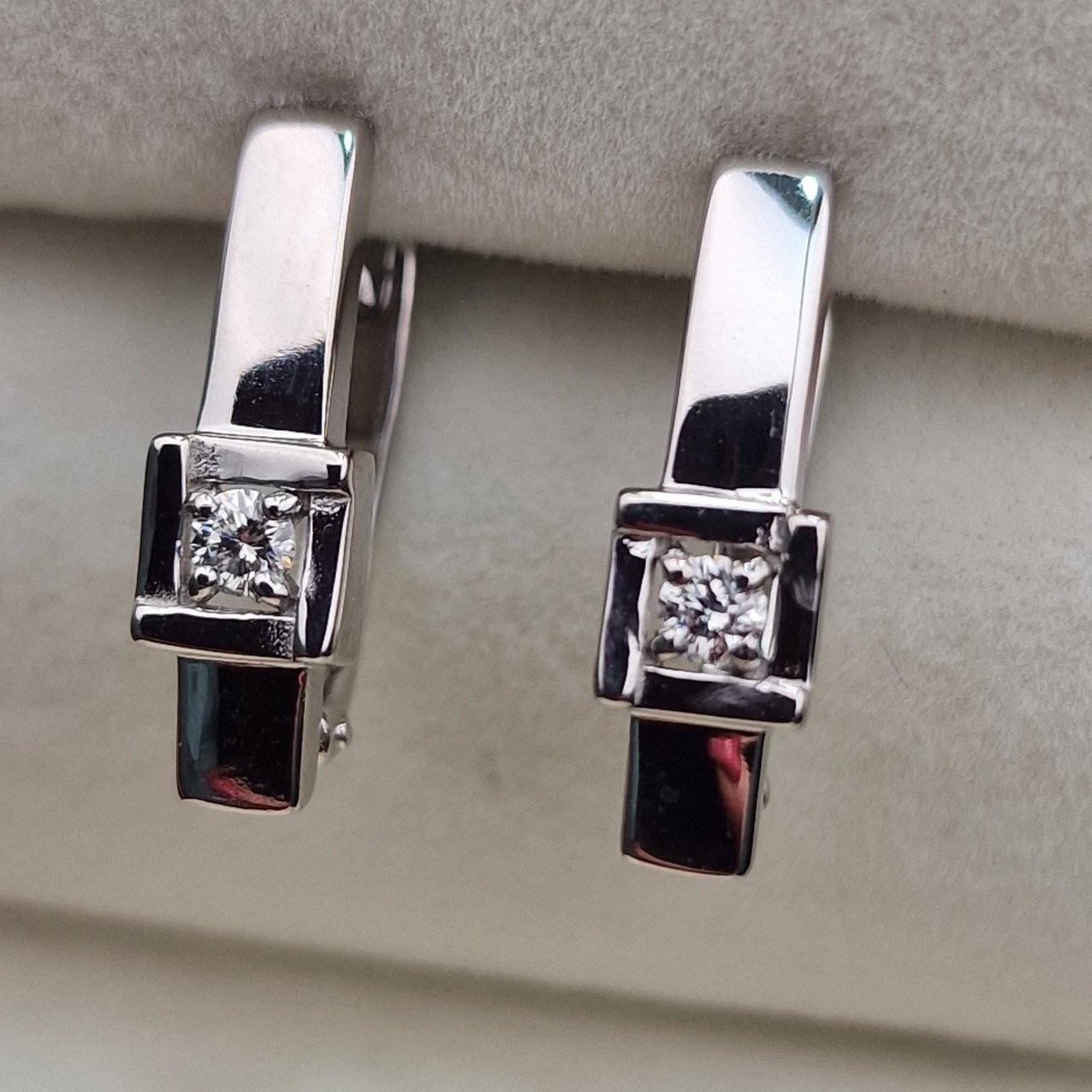 Серьги Deimantas 105085698 3,56гр 0,126ct. купить,NaN