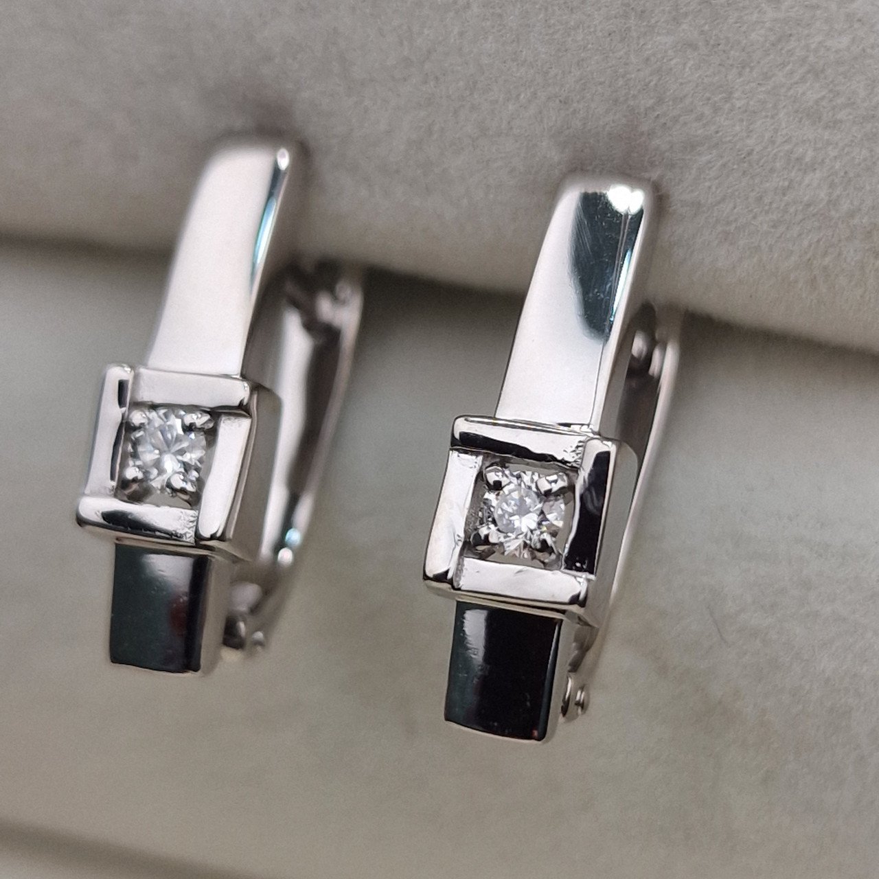 Серьги Deimantas 105085698 3,56гр 0,126ct. купить,NaN