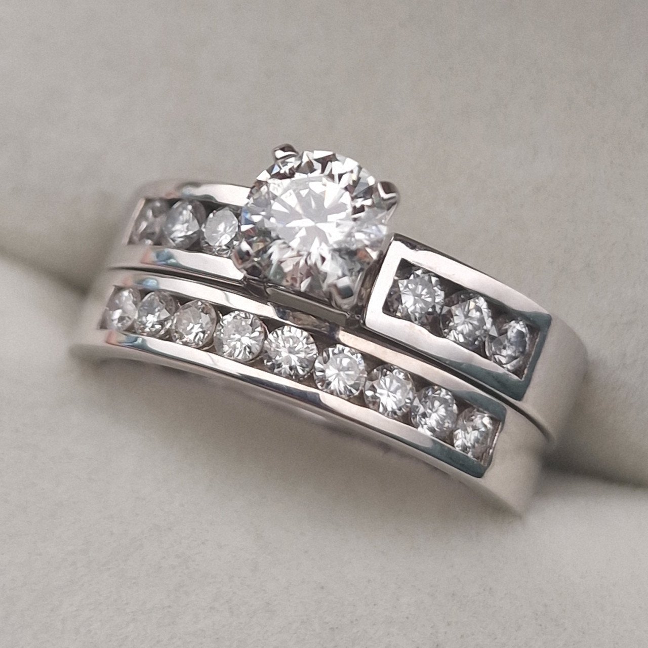 Кольцо Deimantas 104840844 17р 8,01гр 1,07ct. купить,NaN
