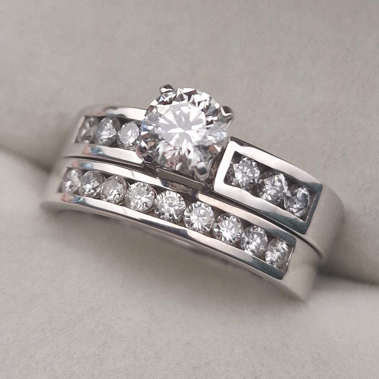 Кольцо Deimantas 104840844 17р 8,01гр 1,07ct. купить,NaN