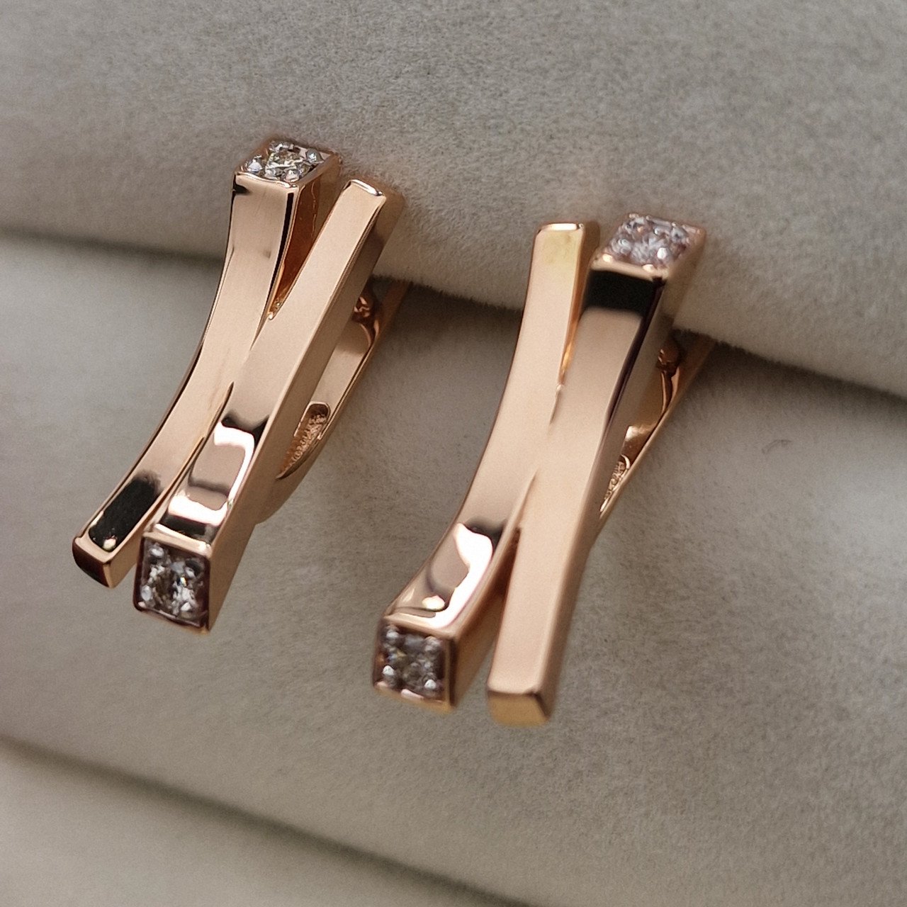 Серьги Deimantas 103670900 2,99гр 0,125ct. купить,NaN